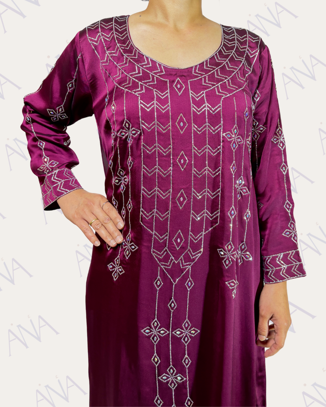 Ana Maroon Full Bling