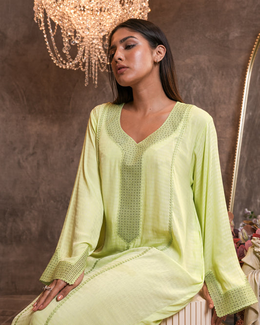 Ana Classic Green Dress